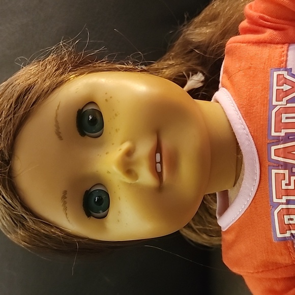 American girl doll - Picture 2 of 6